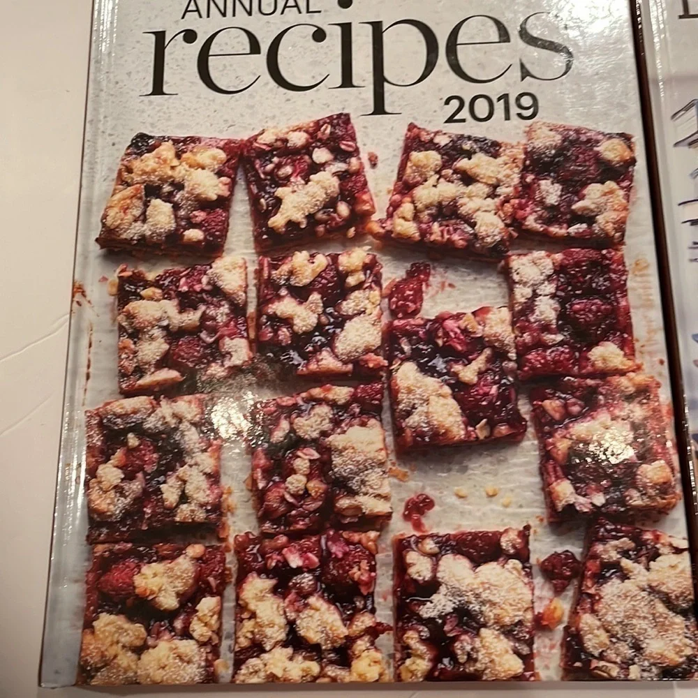 Cookbook bundle Best of the best food and wine and Annual recipes 2018-2019 - Picture 3 of 4